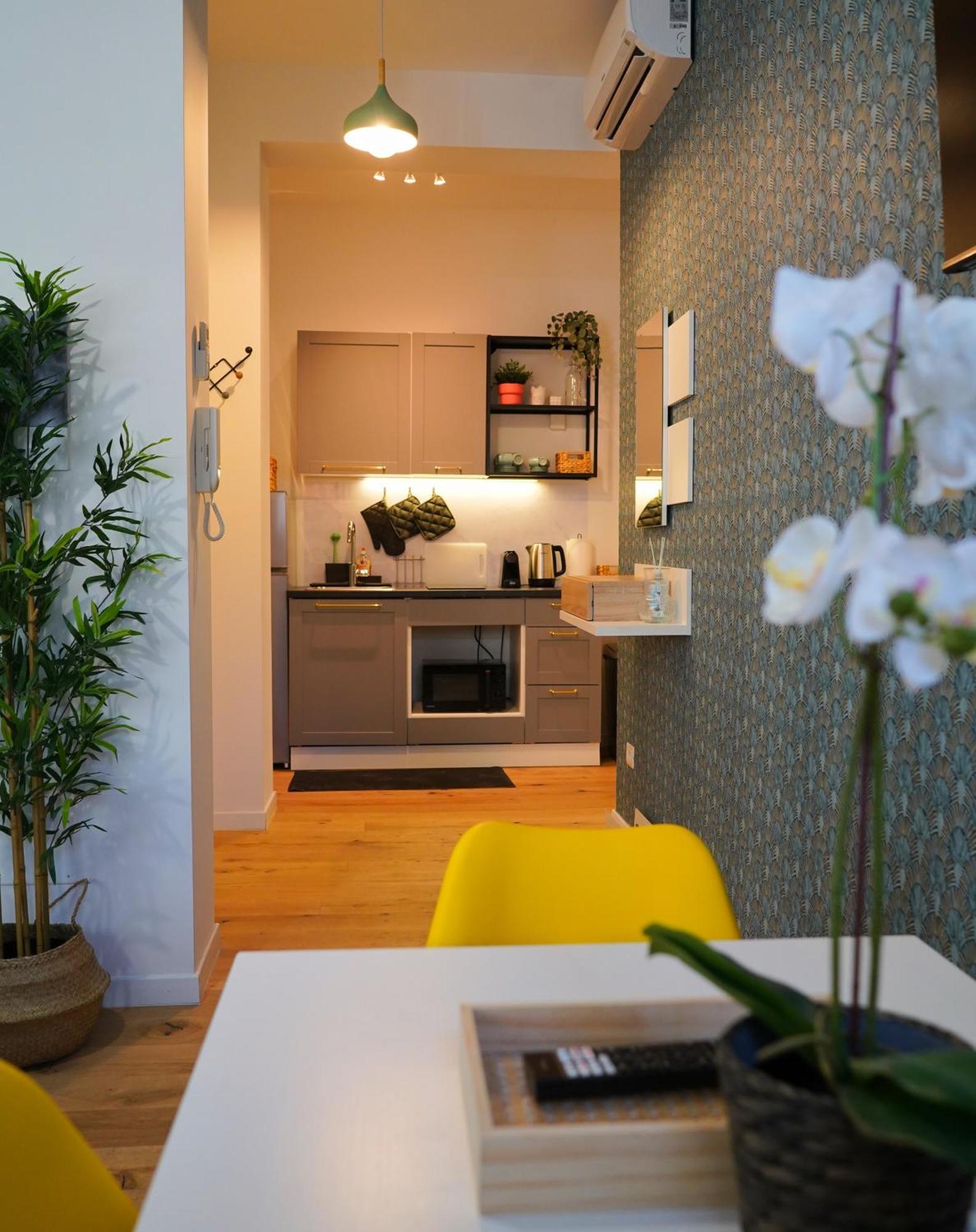 Santo Apartment In Trastevere Roma Esterno foto